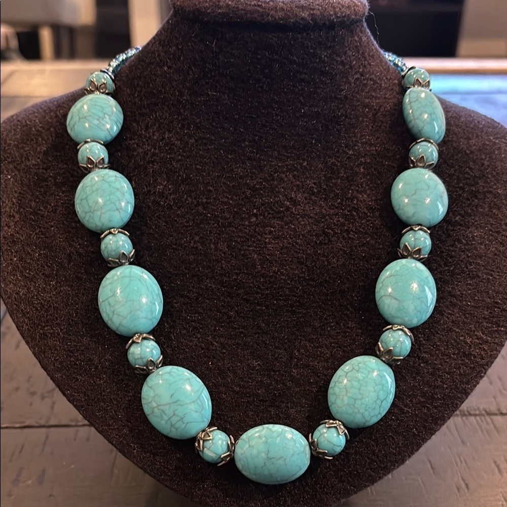 Simple Southwestern Western Boho Turquoise Beaded Necklace​